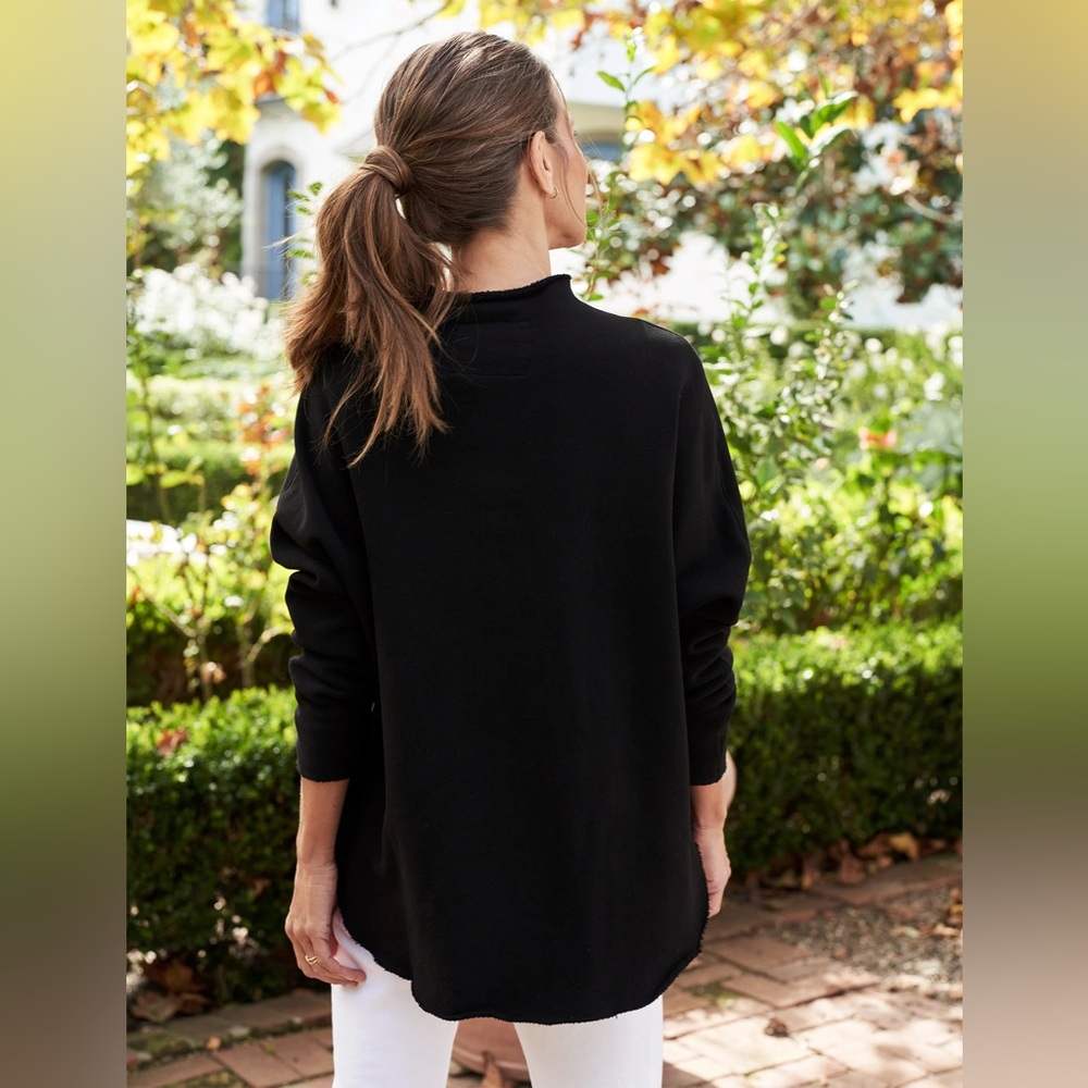 Frank and Eileen Long-Sleeve Funnel Neck Capelet in black